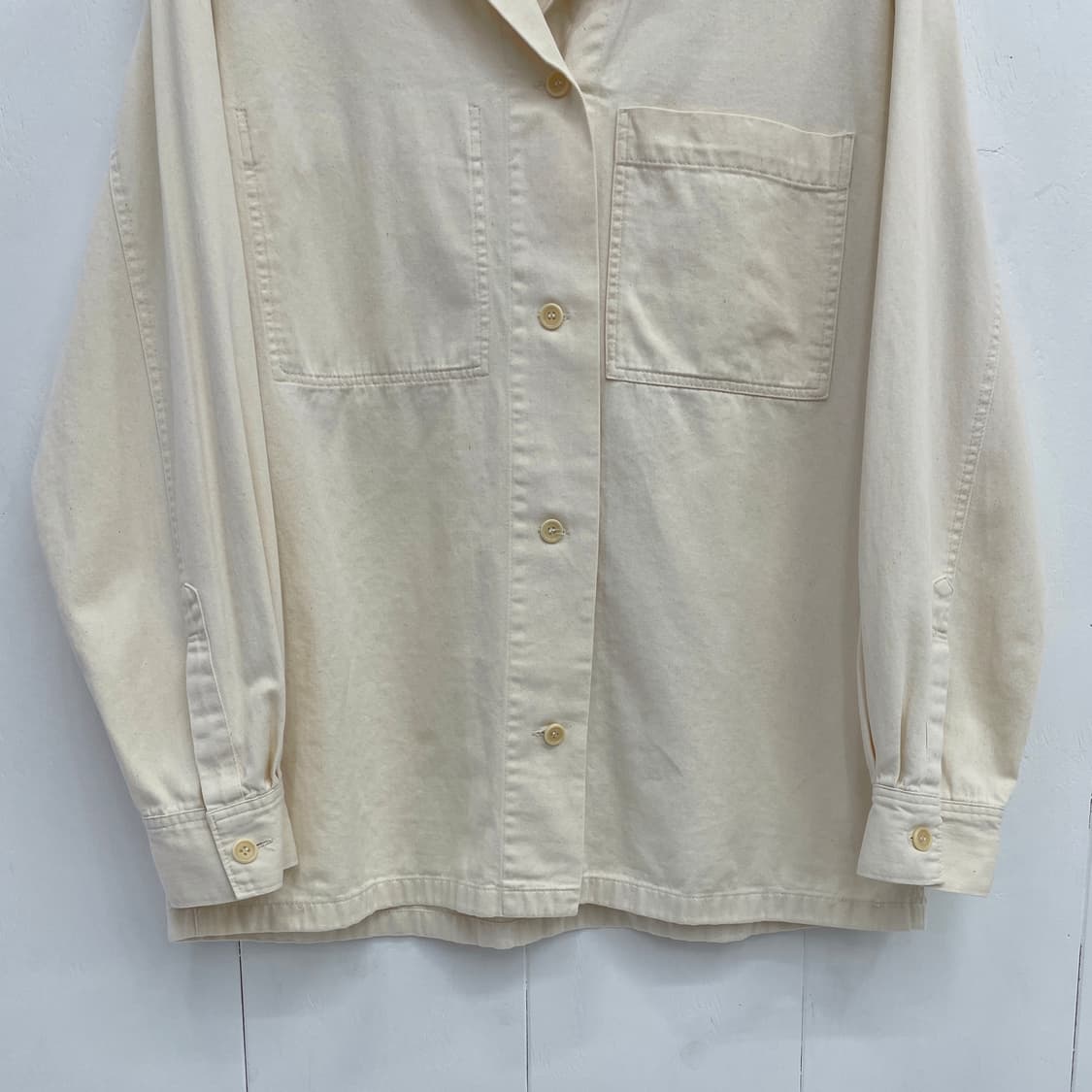 스튜디오 톰보이 코튼 투포켓 셔츠 자켓 아이보리 상품이미지5