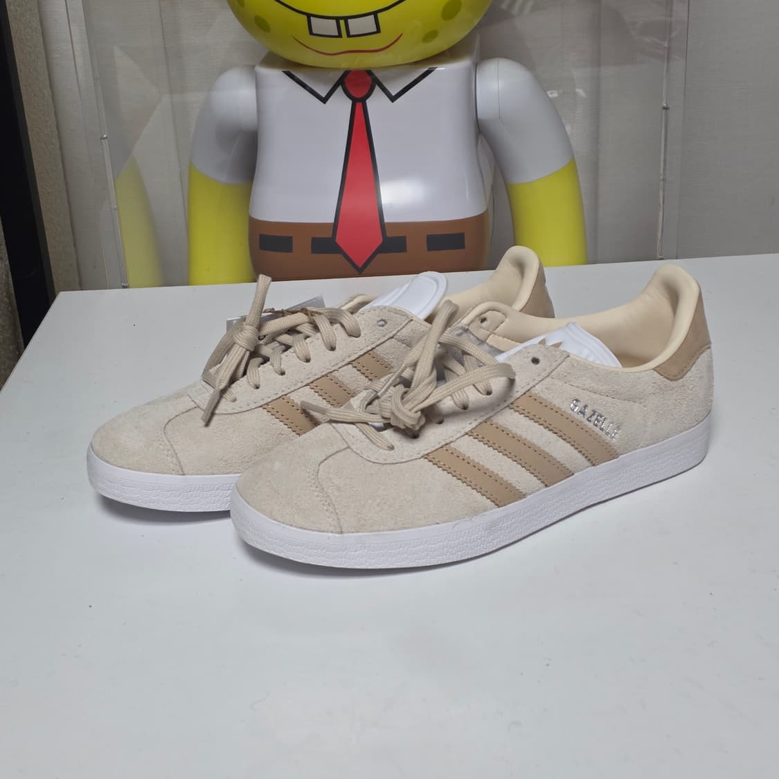 아디다스 가젤 W 원더 화이트 매직 베이지  235 상품이미지3