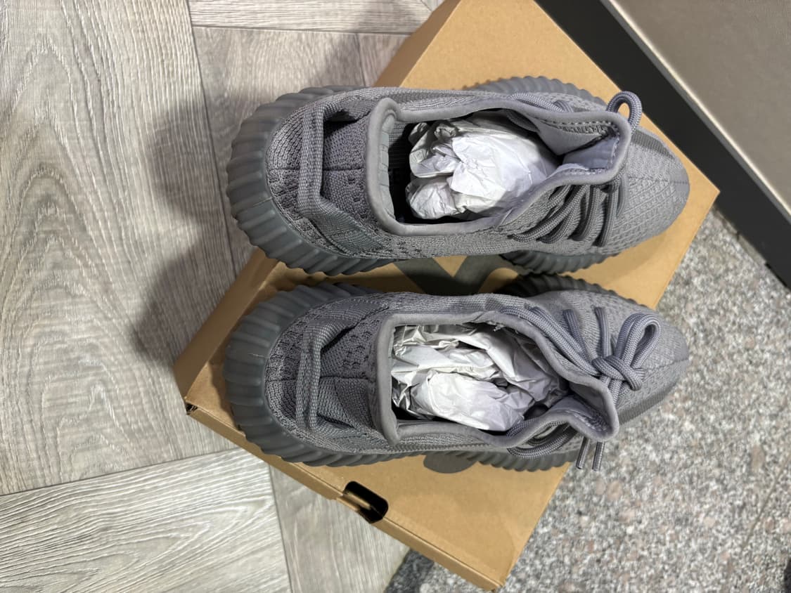 아디다스 이지부스트 350 V2 스틸 그레이 상품이미지3