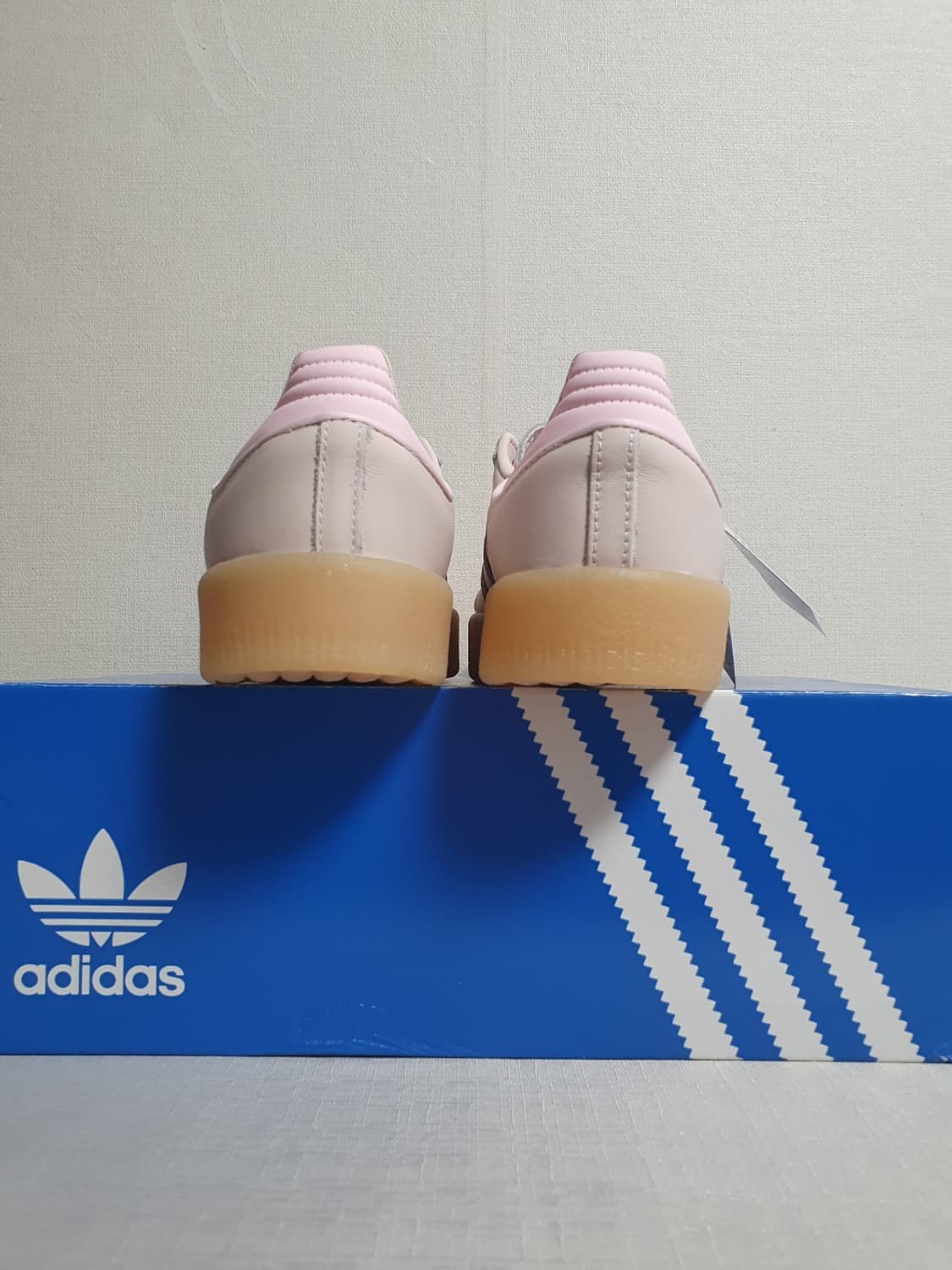 미사용 새상품 240mm 아디다스 삼배 파스텔핑크 상품이미지4