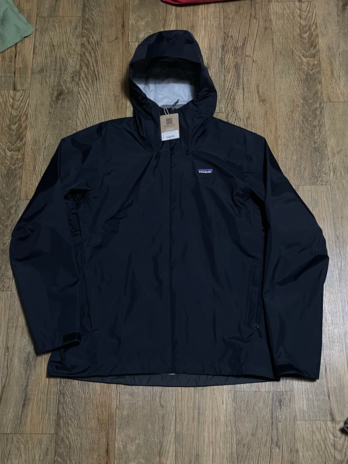 [L] 파타고니아 토렌쉘 3L 블랙 라지 토렌트쉘 방수 바람막이 상품이미지1