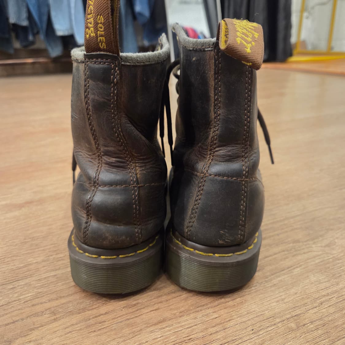 닥터마틴 1460 크레이지홀스 uk7 260-265 상품이미지2