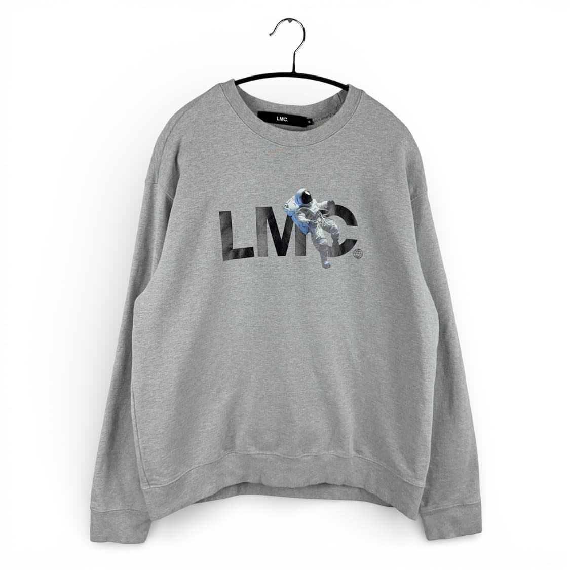 (M) LMC 우주비행사 맨투맨 그레이 상품이미지1