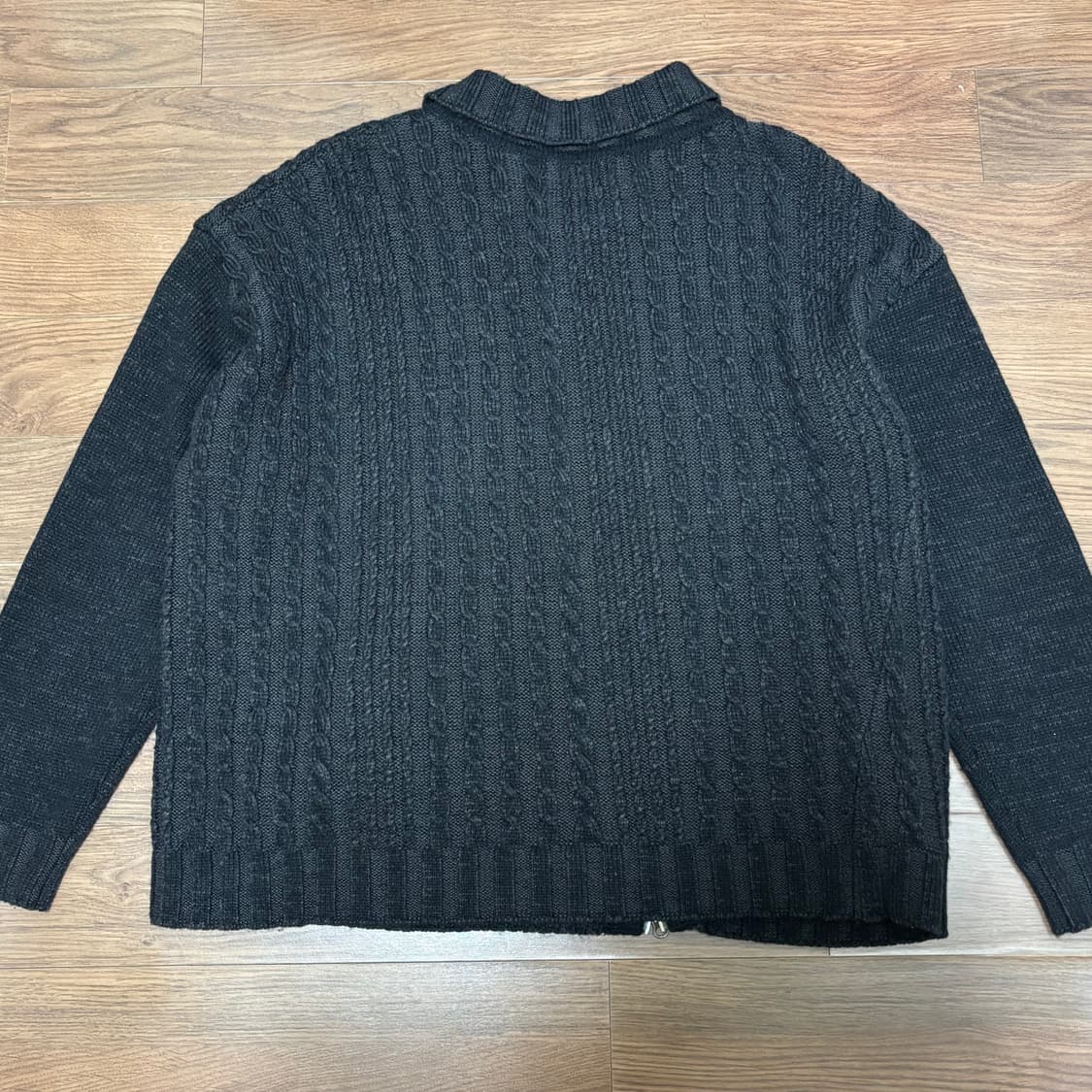 마뗑킴 케이블 니트 투웨이 집업 블랙 상품이미지5