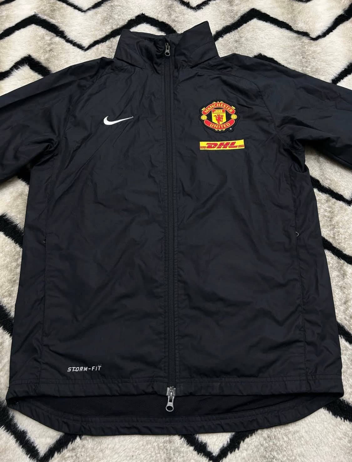 나이키DHL 맨유 바람막이 상품이미지2
