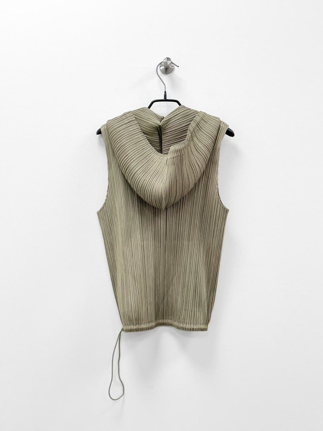 플리츠플리즈 후드 지퍼 베스트 상품이미지3