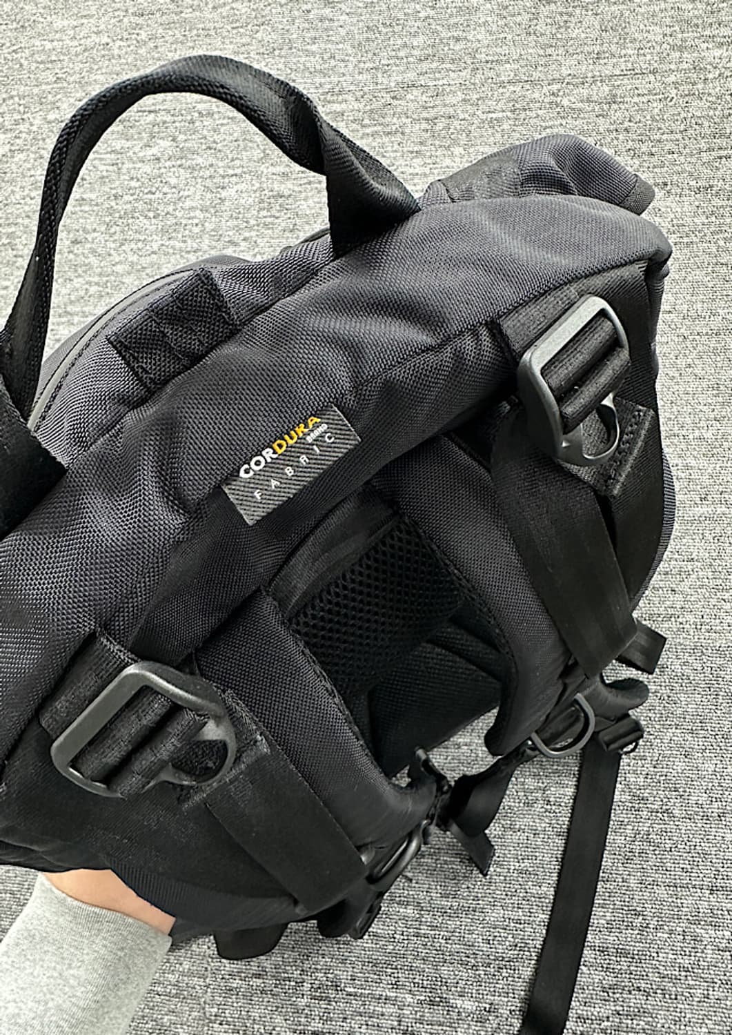 뉴에라 멀티포켓 백팩  상품이미지4