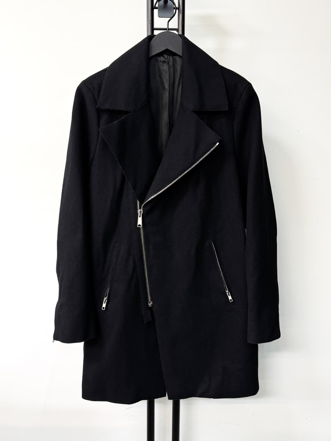 산드로 13fw 디아고날 집 울 코트 상품이미지1