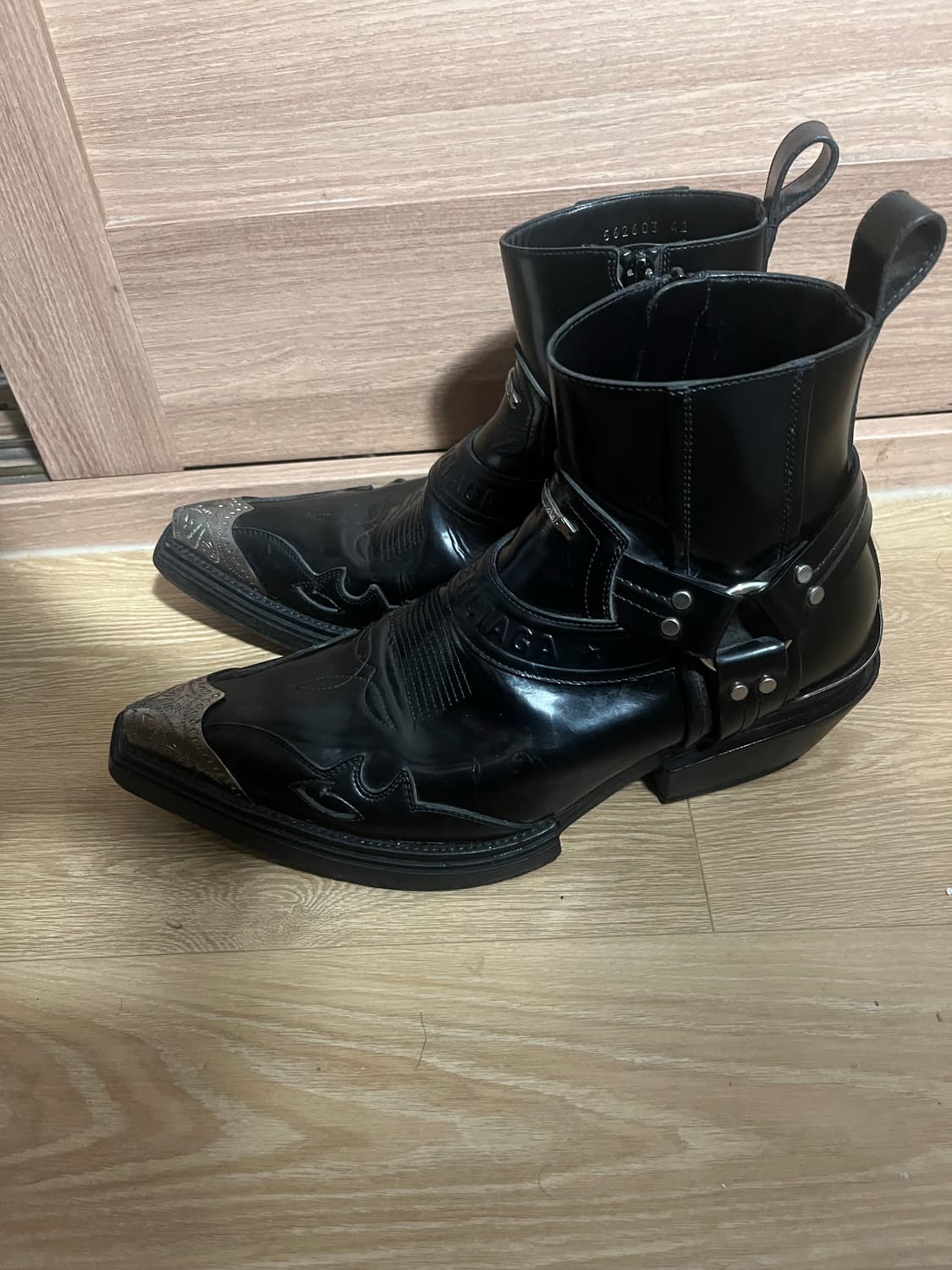 발렌시아가 산티아고 하네스 부츠 상품이미지2