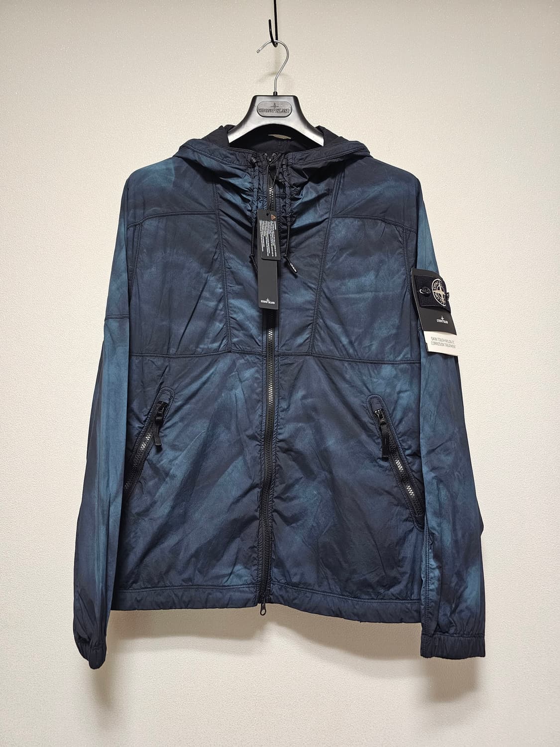 스톤아일랜드 스킨 터치 나일론-TC 코로즌 트리트먼트 후드 자켓(새상품) 상품이미지2