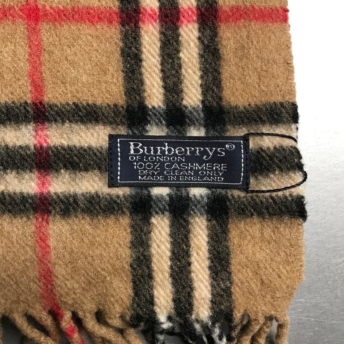 버버리 정품 캐시미어 머플러 베이지 상품이미지4