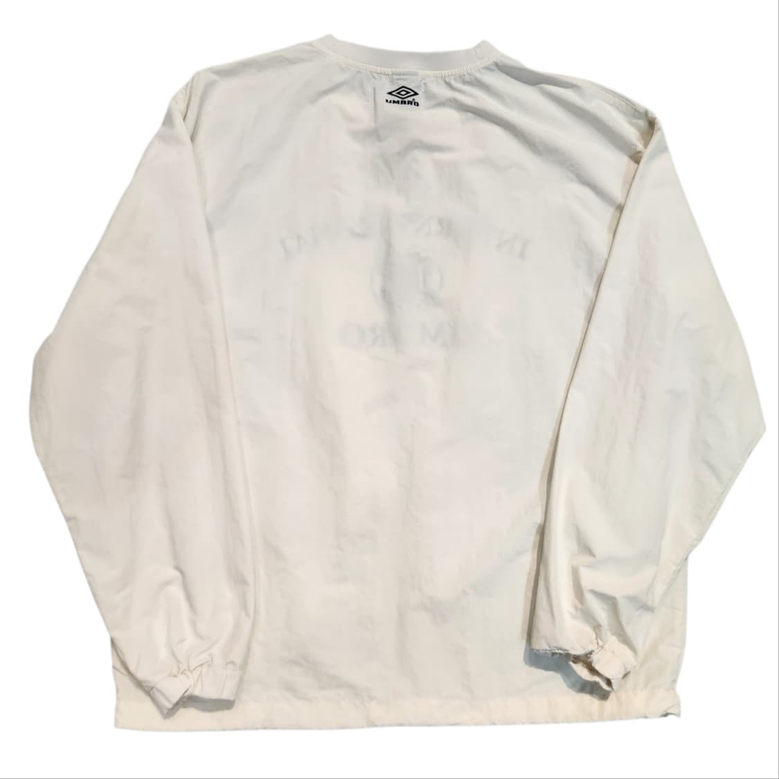 엄브로 인터내셔널 풀오버 화이트 웜업 (105) 상품이미지2