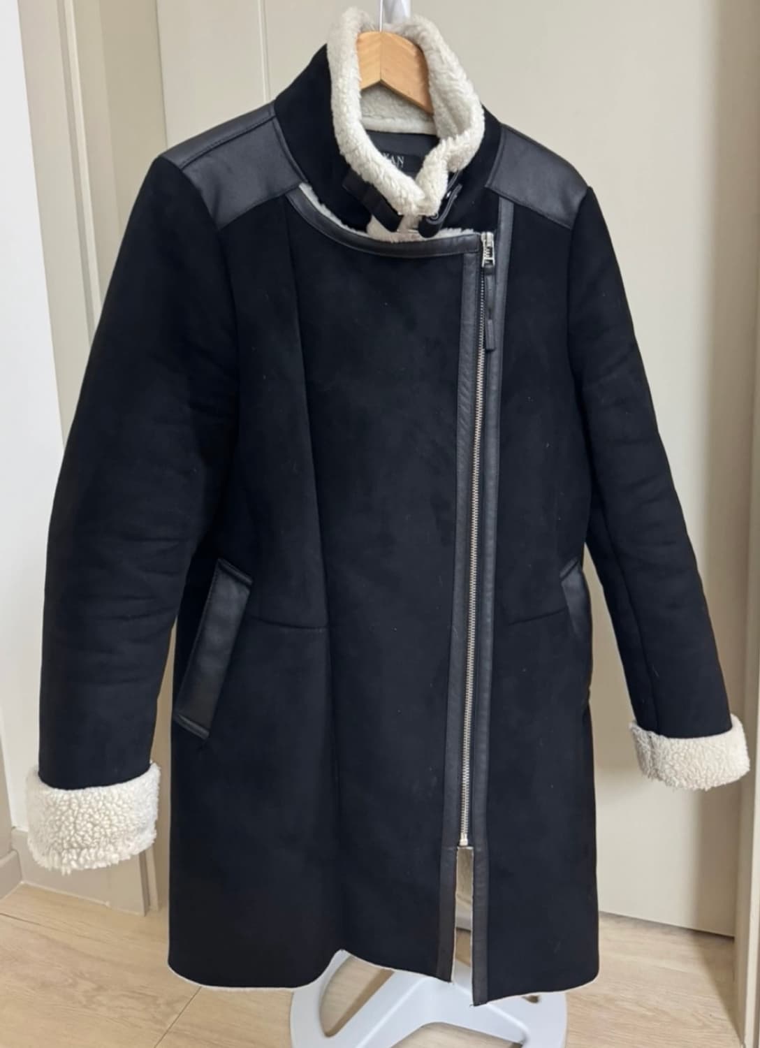 리안뉴욕 롱 무스탕 상품이미지3