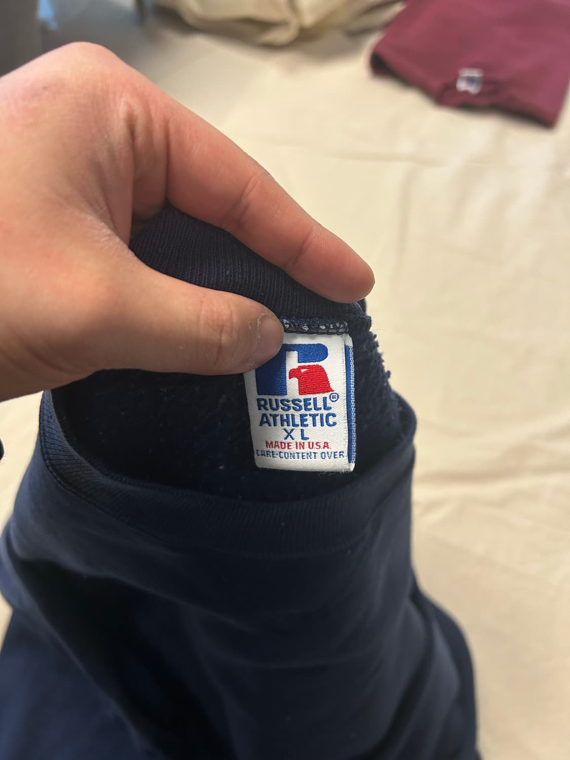 러셀 usa 산 크루넥 판매합니다! 상품이미지2