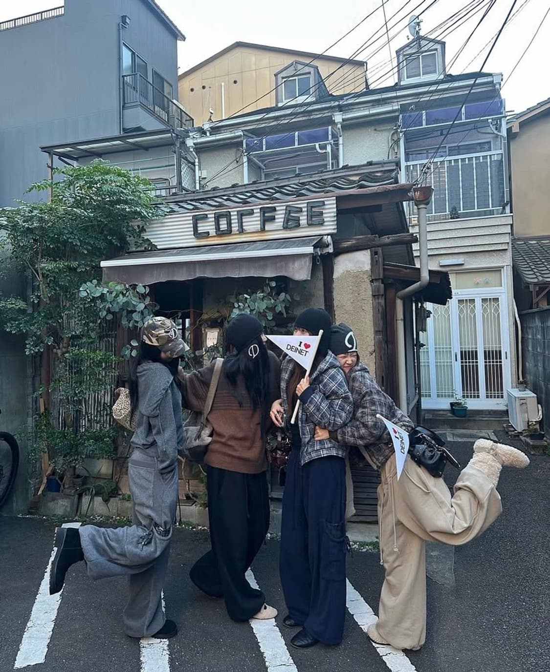 다이닛 백 로고 스웻 팬츠 베이지 (택달린 제품) 상품이미지7