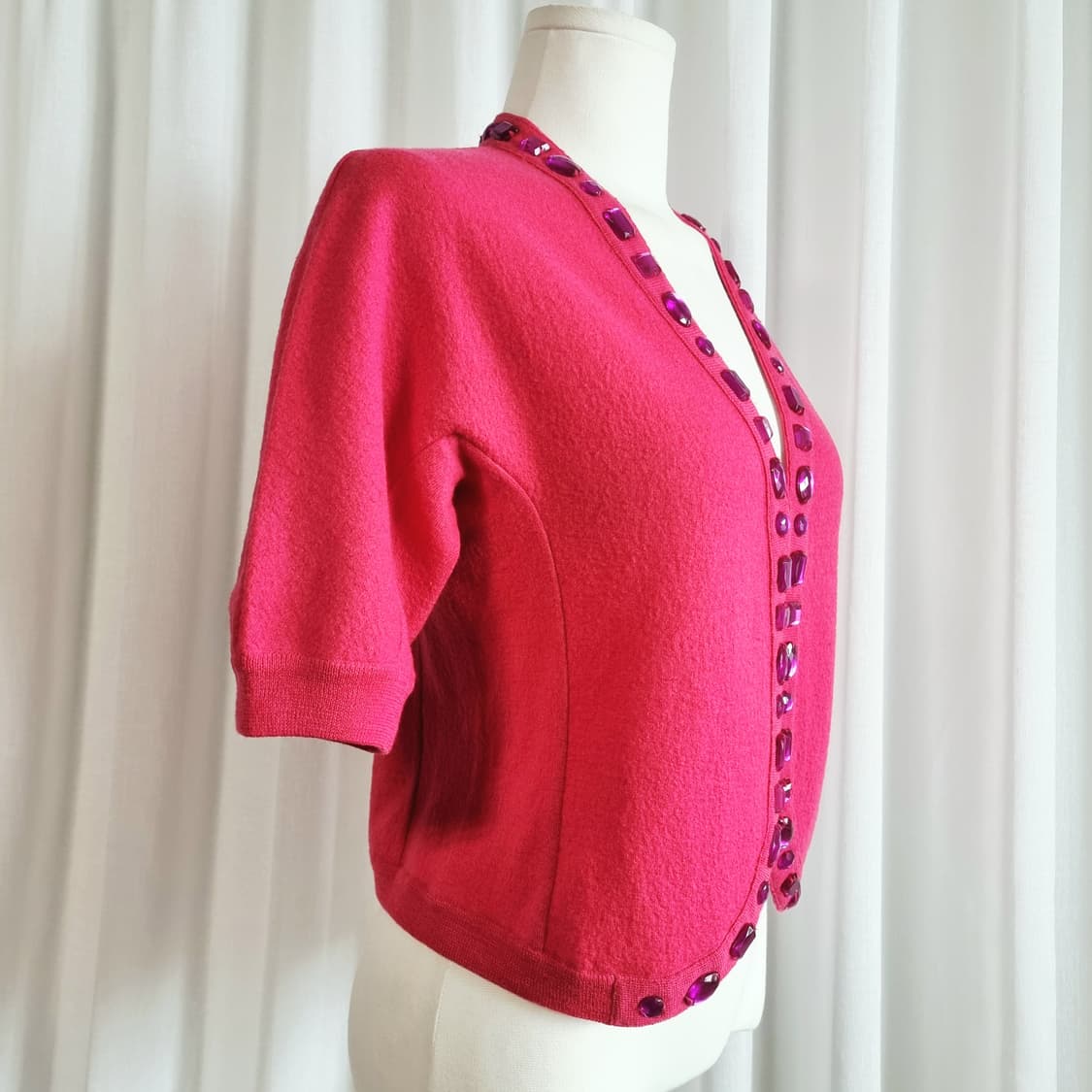 마크 제이콥스 울100% 큐빅 핑크 숏 가디건 (55/표기M) 상태최상 상품이미지2