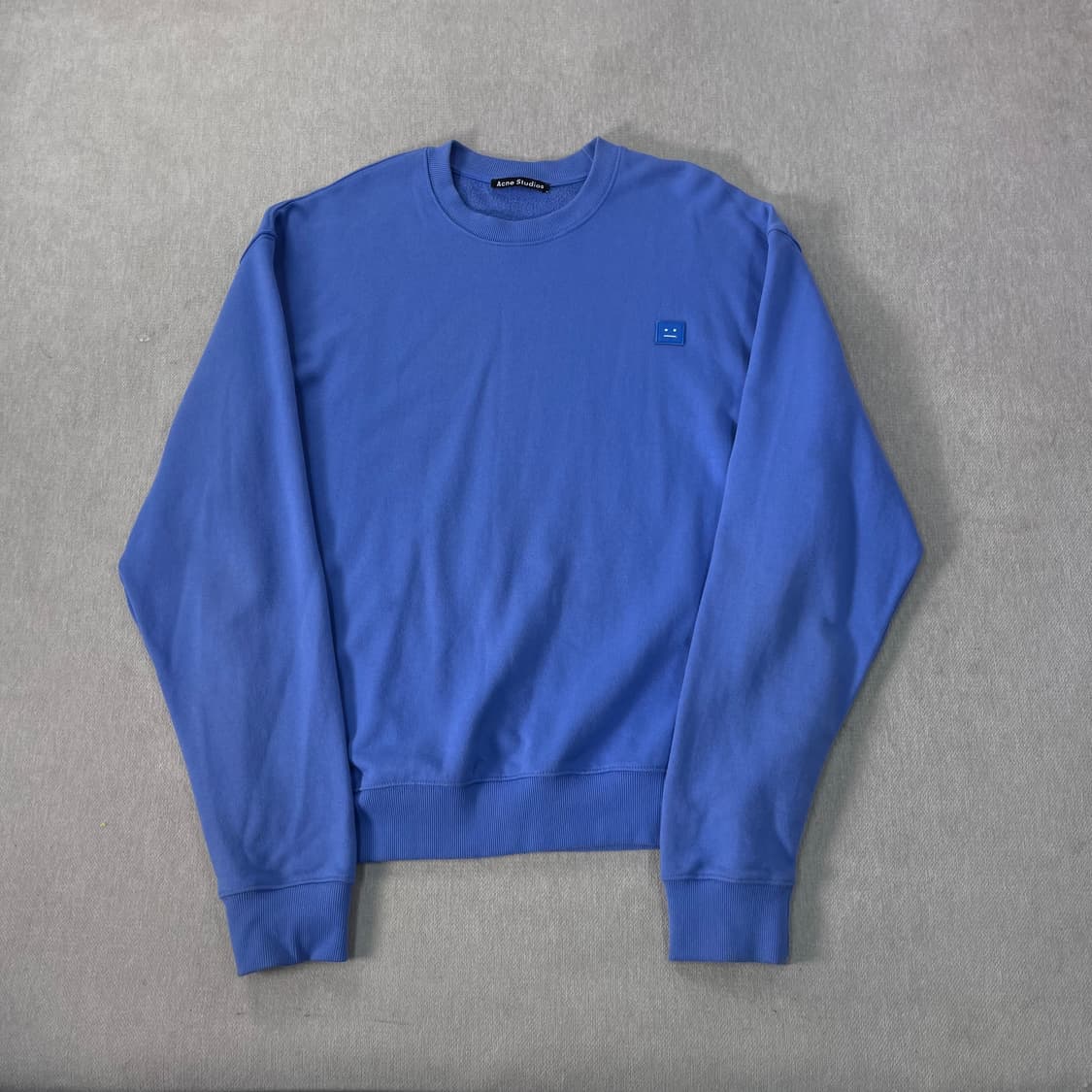 100 아크네스튜디오 페이스로고 맨투맨 상품이미지1