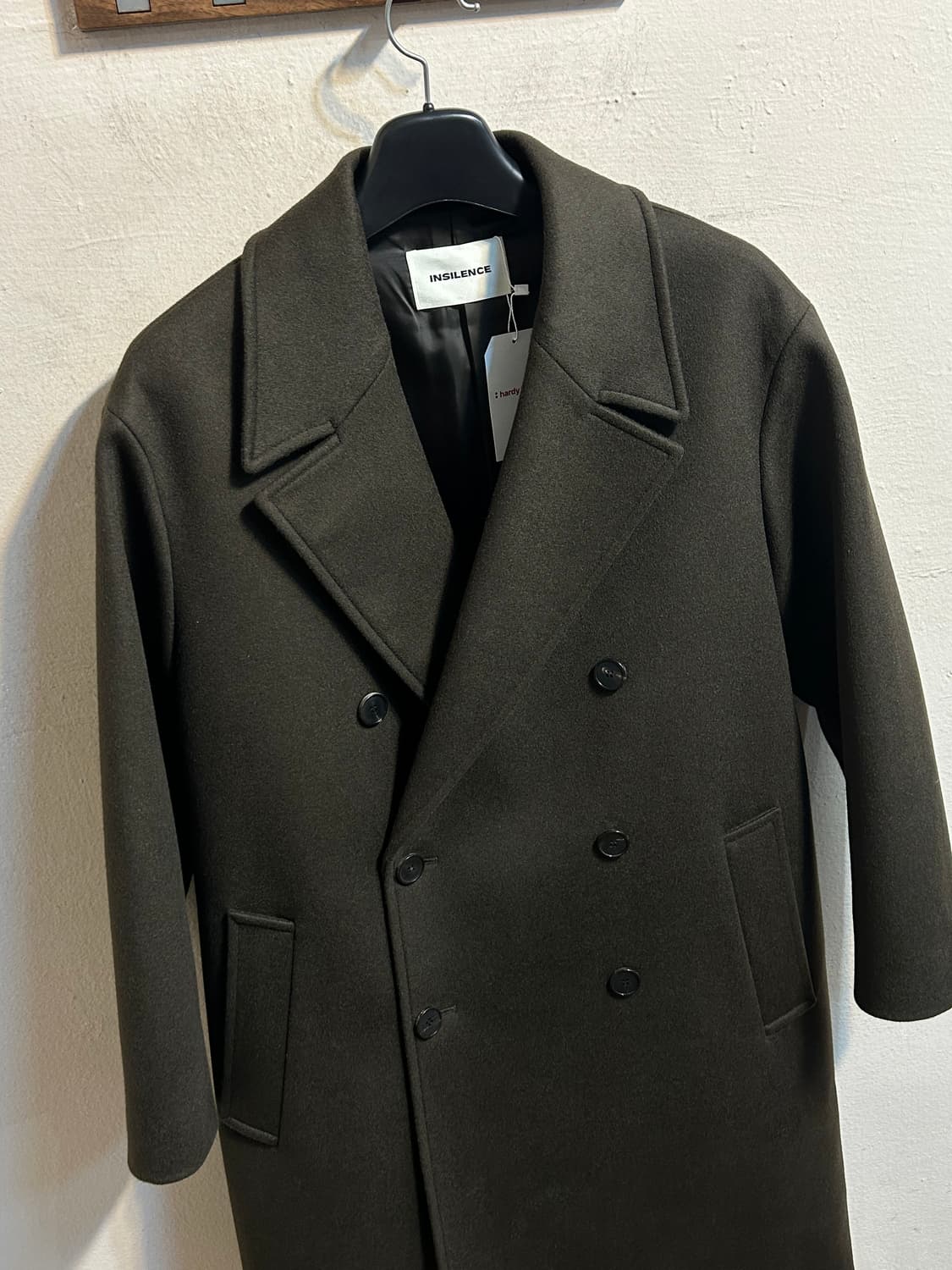 인사일런스 더블 브레스티드 울 캐시미어 코트 상품이미지4