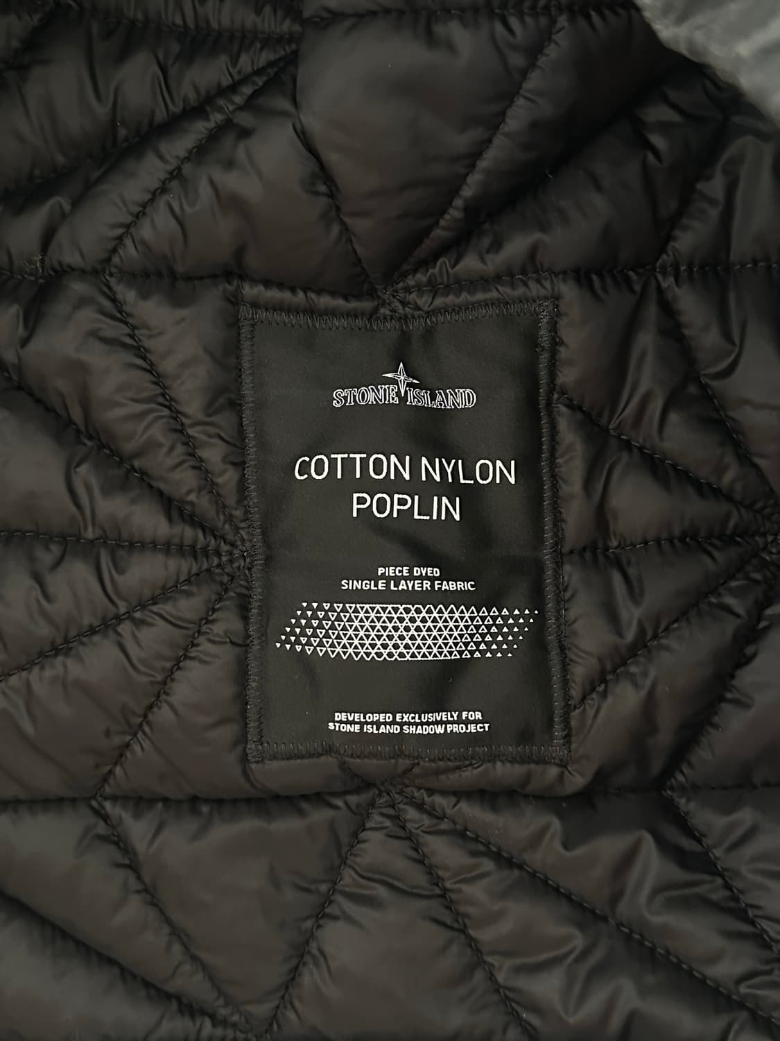 스톤아일랜드 쉐도우프로젝트 아노락 패딩 M(100) 상품이미지2