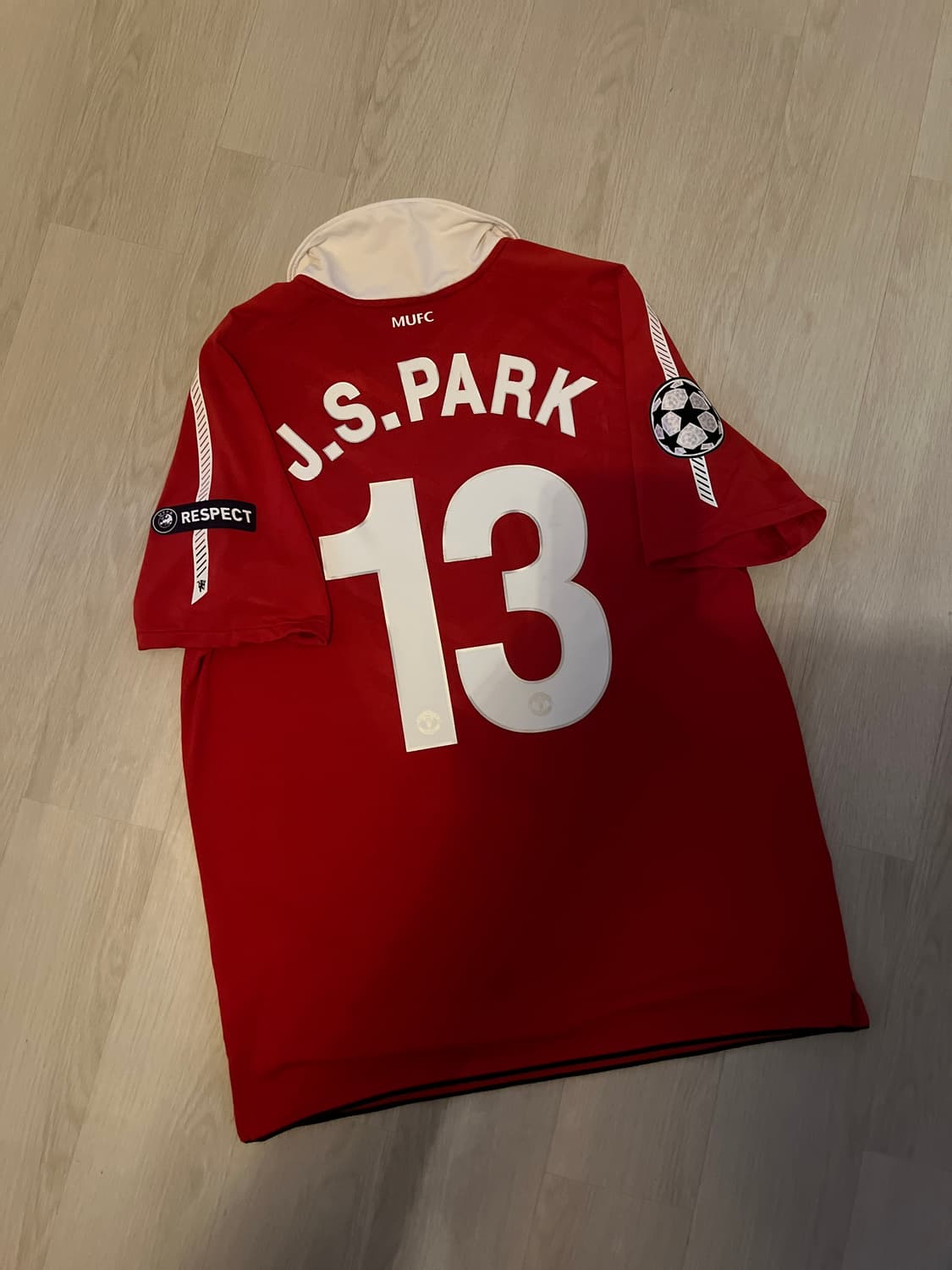 10/11 맨체스터 유나이티드 홈 박지성 유니폼 상품이미지2