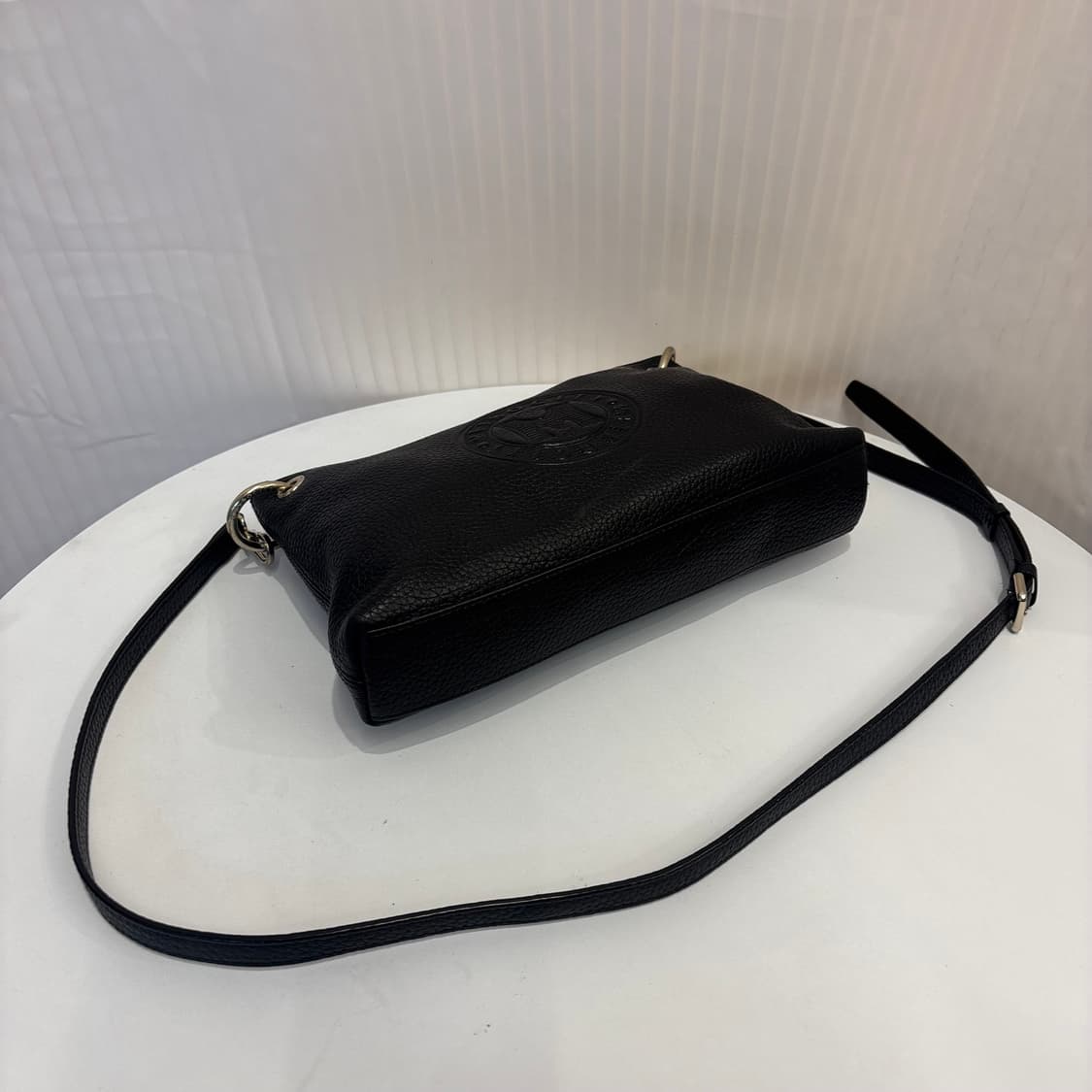 정품 메트로시티 가죽 크로스백     상품이미지9