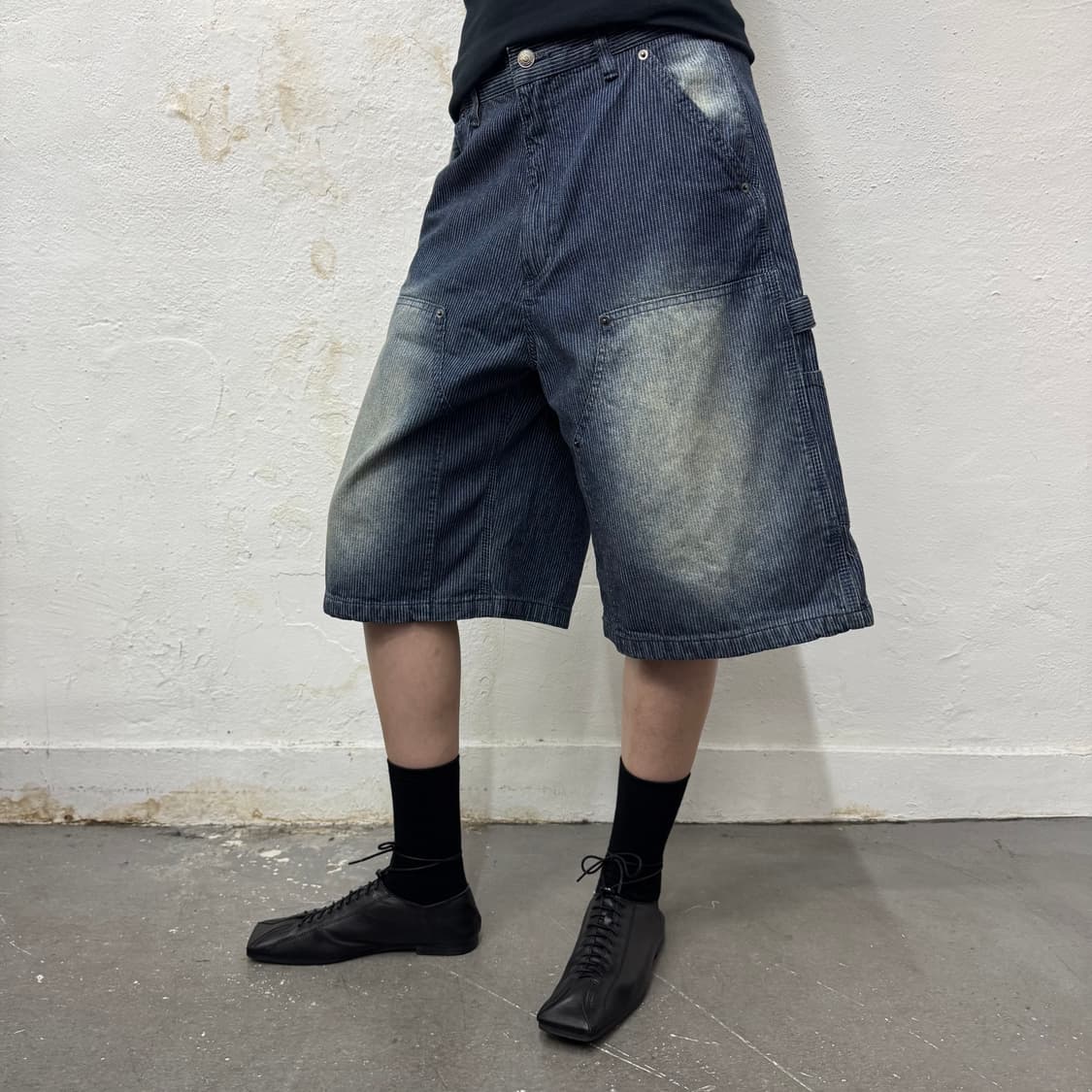 프릭스스토어 인디고블루 워시드 데님 스트랩 카펜터 쇼츠 상품이미지2