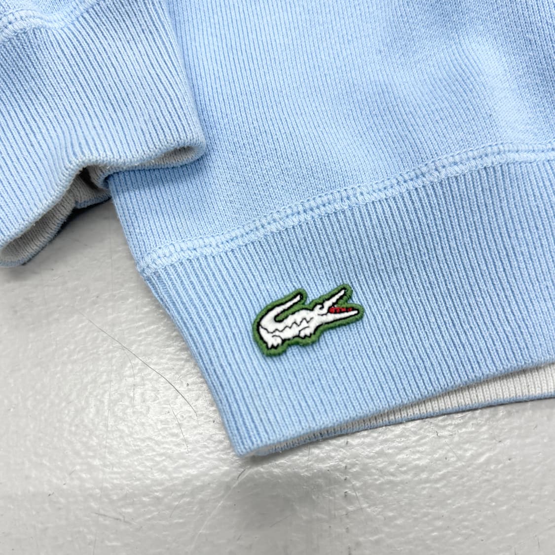 라코스테 리버시블 하늘색 색감 맨투맨 상품이미지4