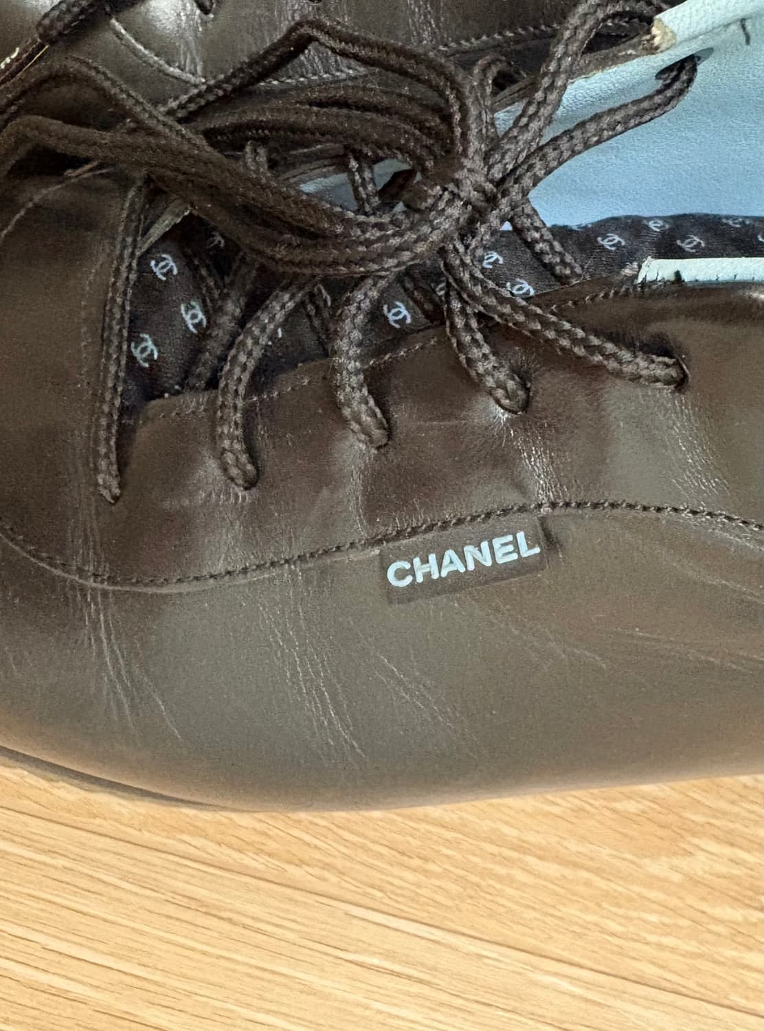 chanel 레더 블랙 스니커즈 37.5 (정품) 상품이미지7