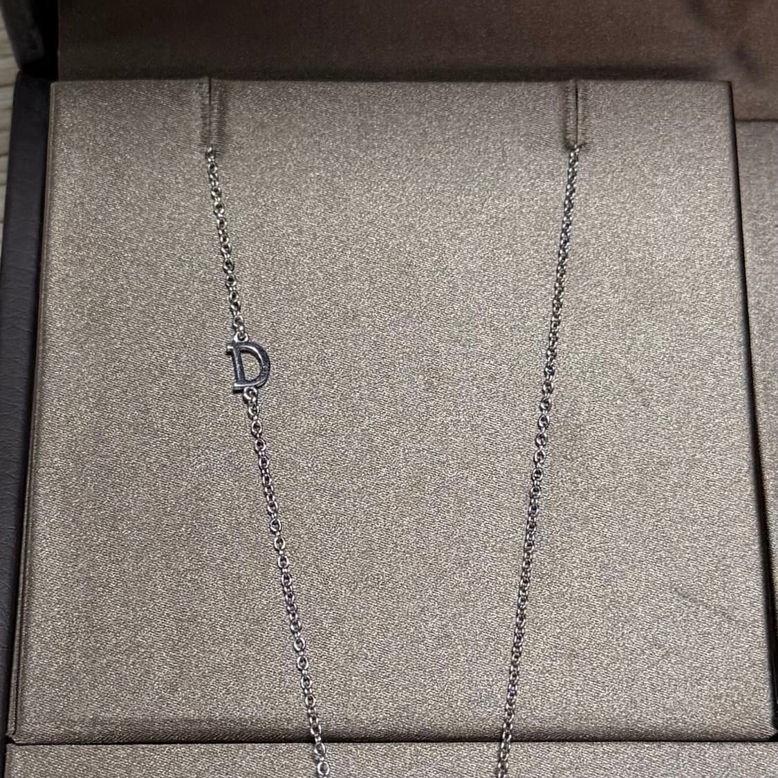 [S+급/스몰] 다미아니 벨에포크 크라운 화이트 실버 18k 목걸이 상품이미지9