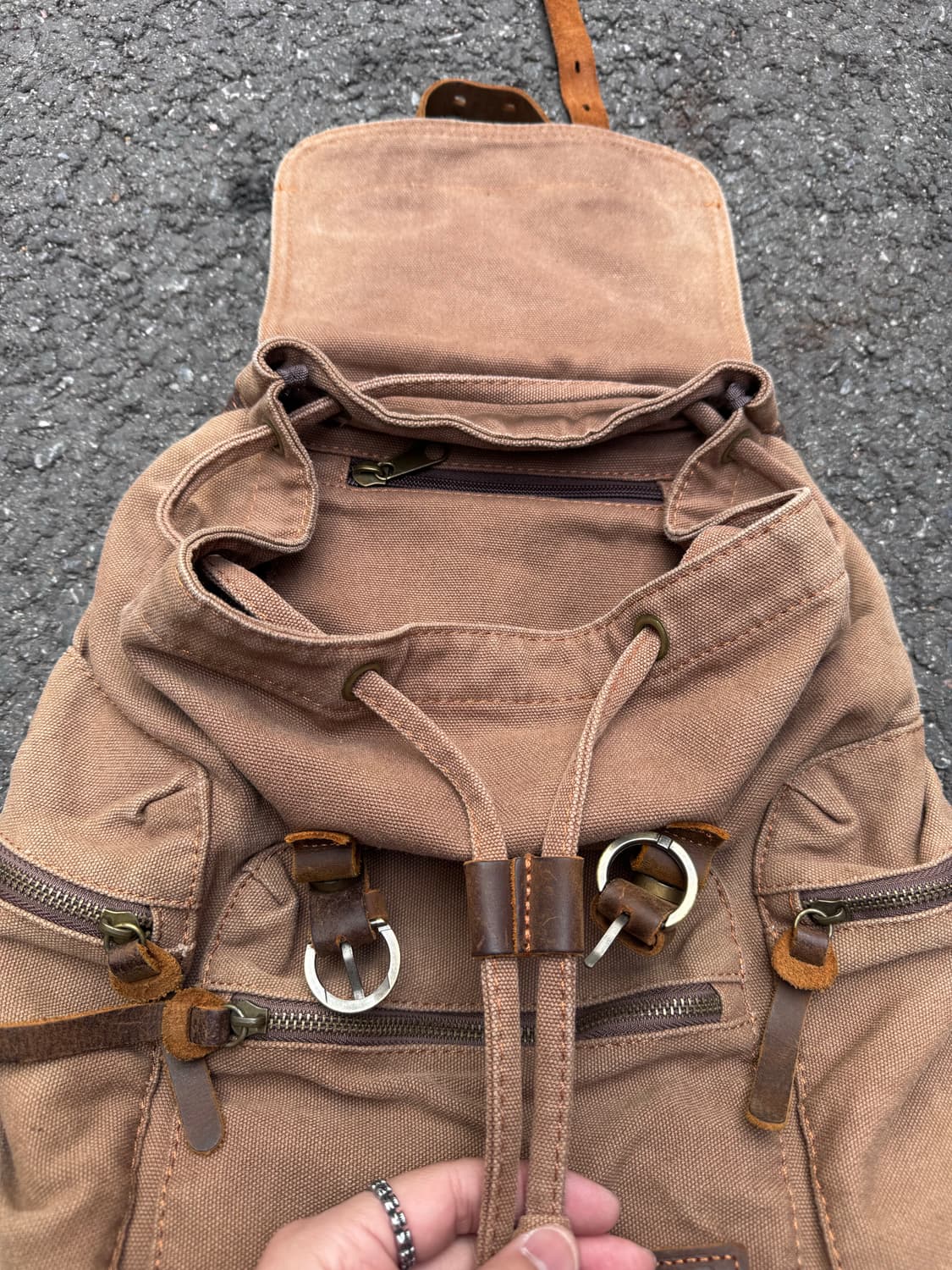 빈티지 레더 디테일 캔버스 백팩  상품이미지6