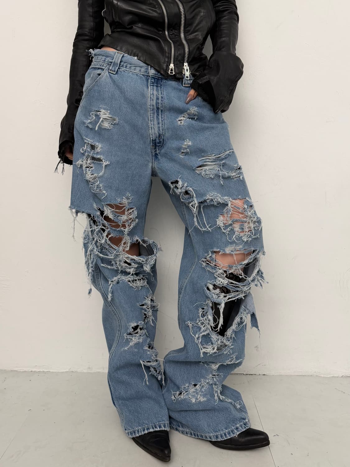 Levi’s 디스트레스 와이드 진 상품이미지3