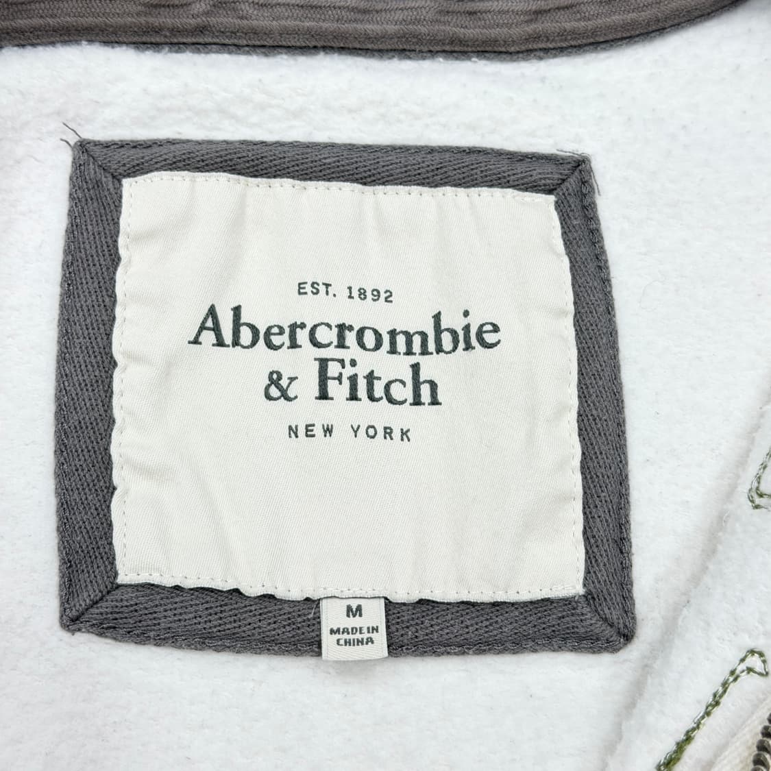 아베크롬비 빈티지 Y2K 스펠로고 기모 후드집업 자켓 화이트 M 상품이미지4