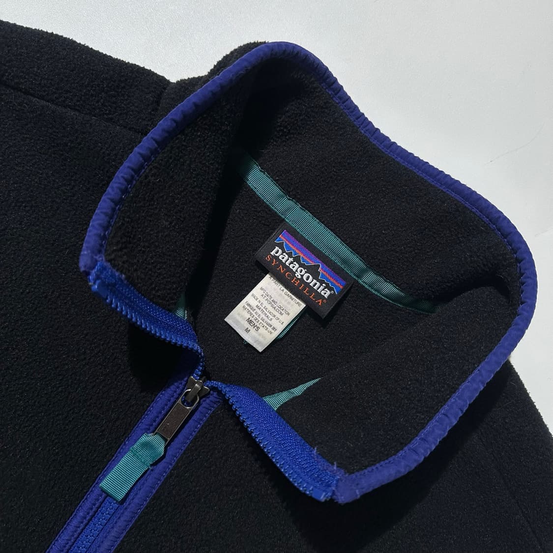 파타고니아 신칠라 플리스 후리스 베스트 블랙 상품이미지4