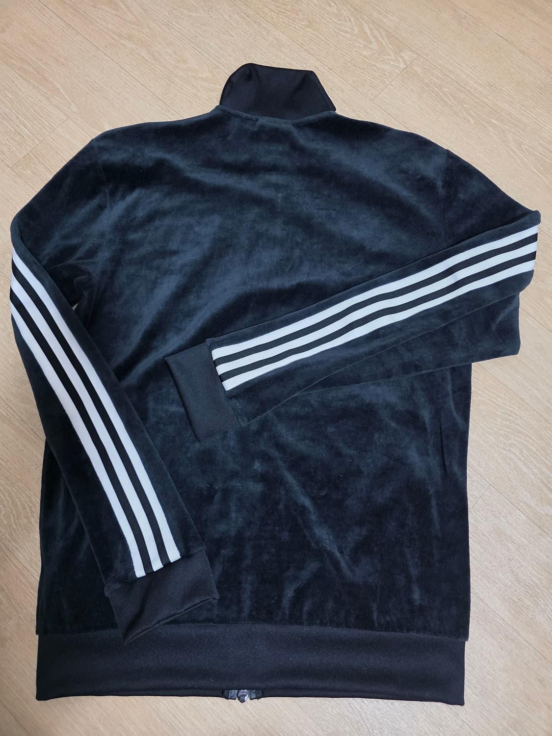 아디다스 벨벳 저지 트랙탑 S 상품이미지8