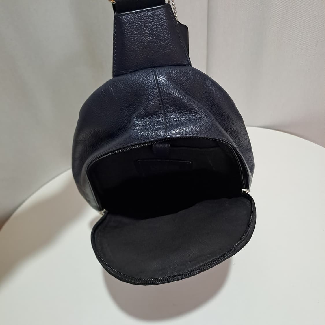 (택포) 코치 가죽 슬링백 바디백 B175 상품이미지7