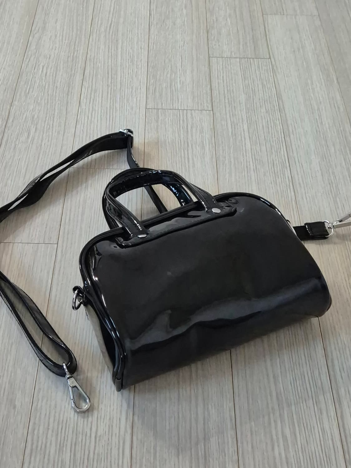 아디다스 에나멜 백 상품이미지2