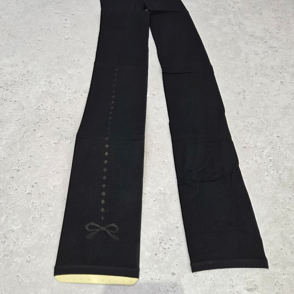 블랙 리본 포인트 9부 레깅스 상품이미지2