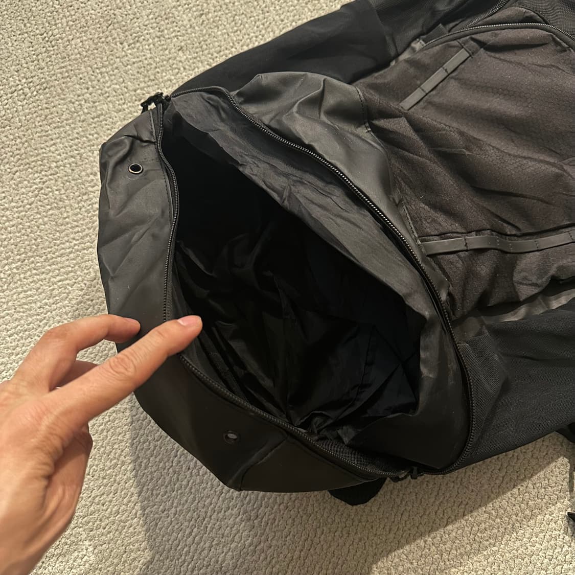 오클리 Oakley 미니멀 아웃도어 백팩  상품이미지5