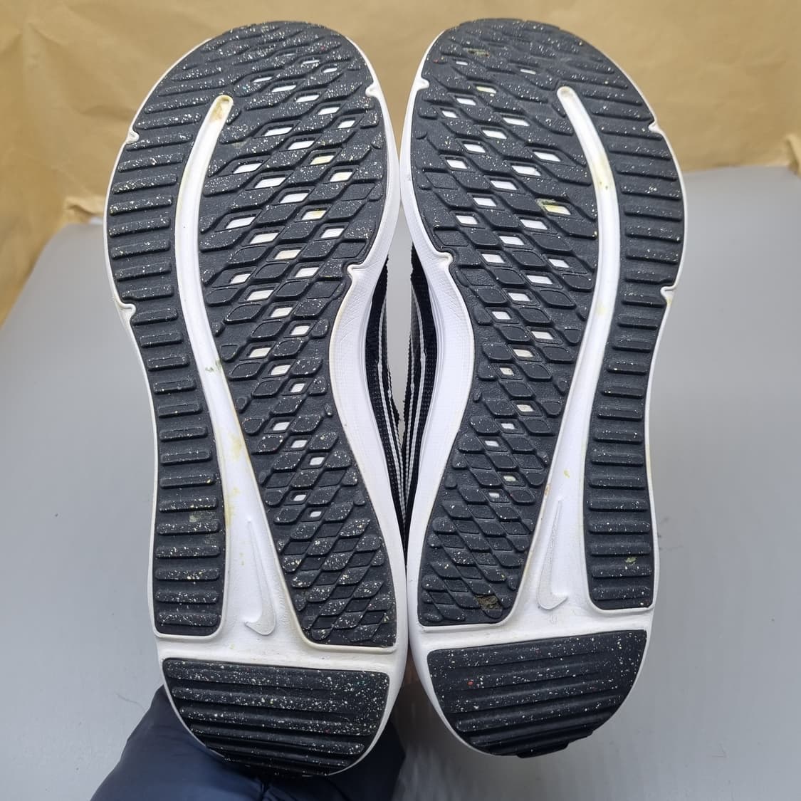 나이키 다운쉬프터12 운동화250  상품이미지3