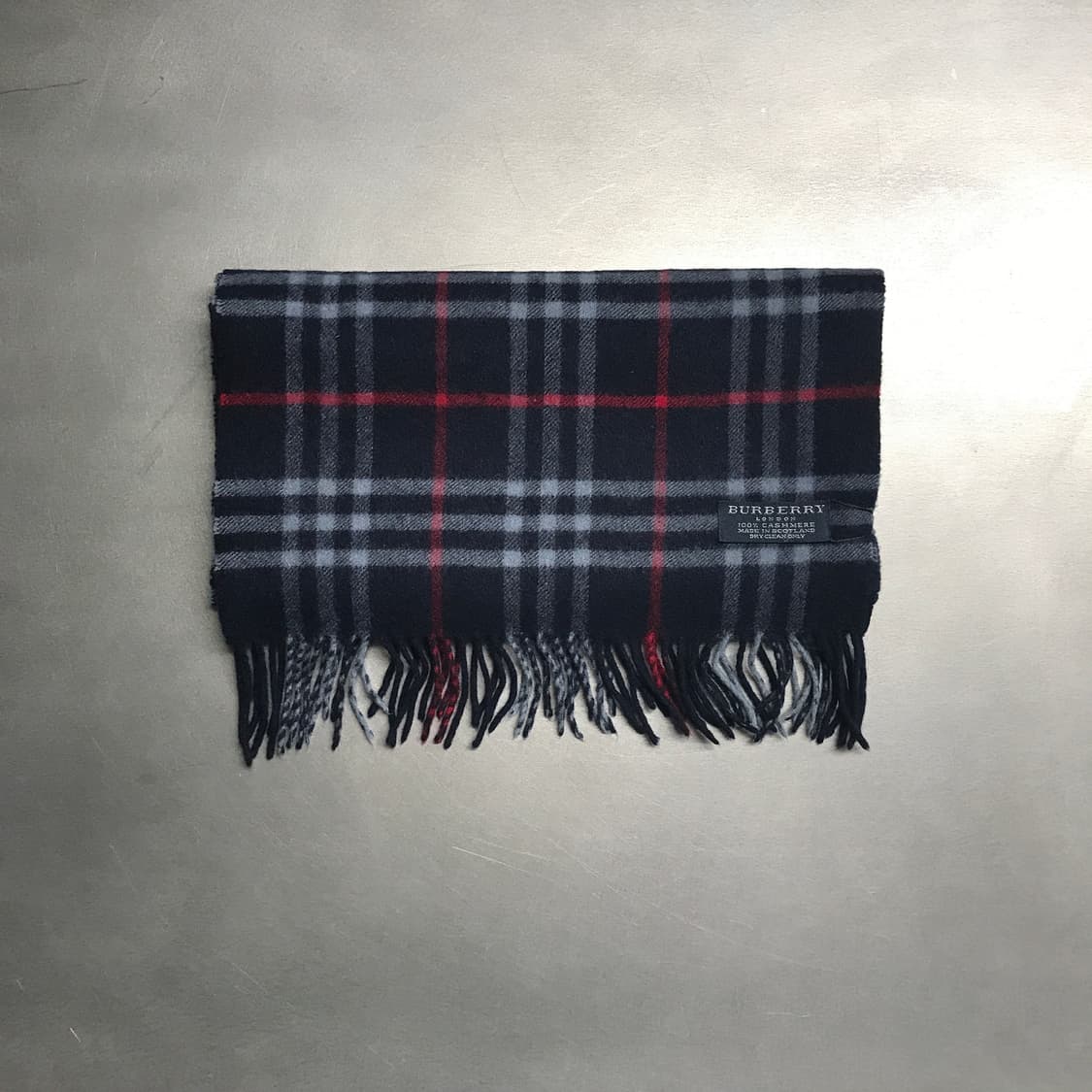 버버리 정품 캐시미어 머플러 네이비 상품이미지2