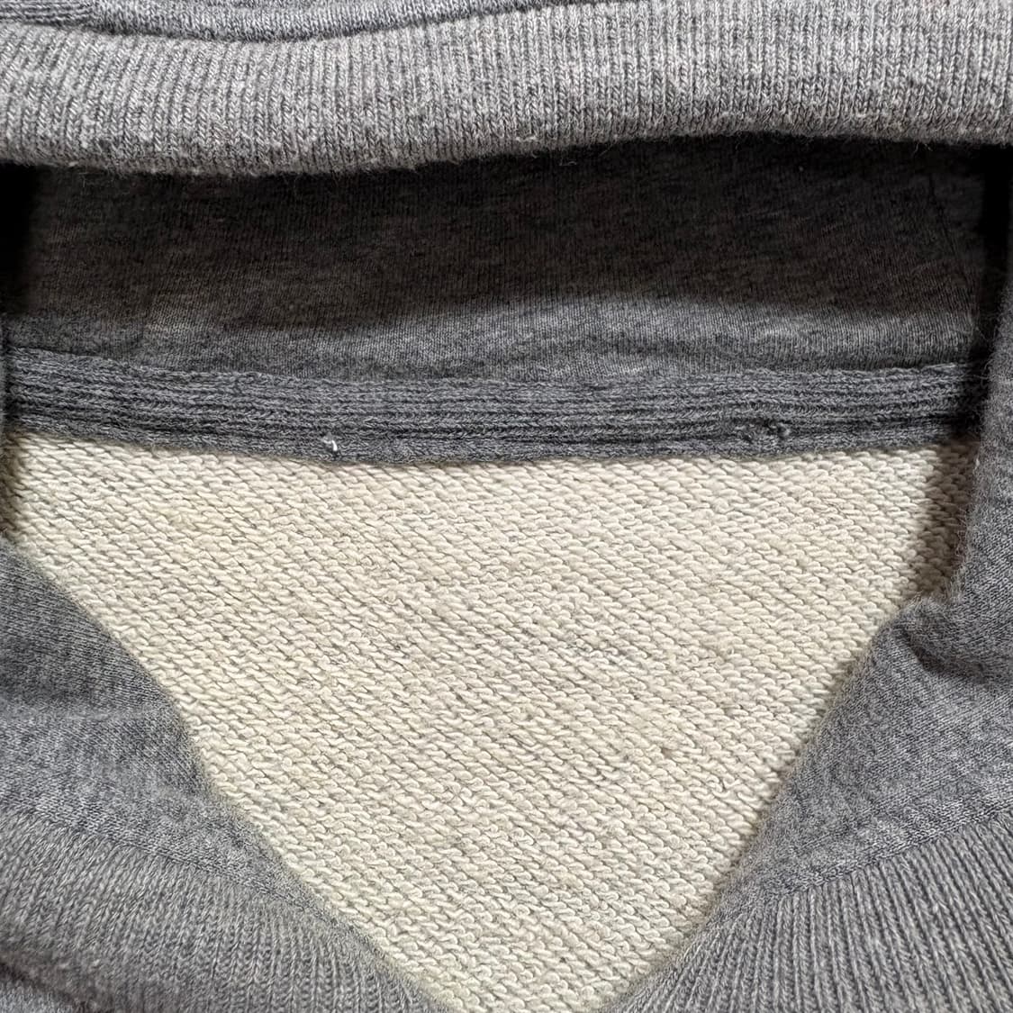 톰브라운 사선완장 후드티 상품이미지6