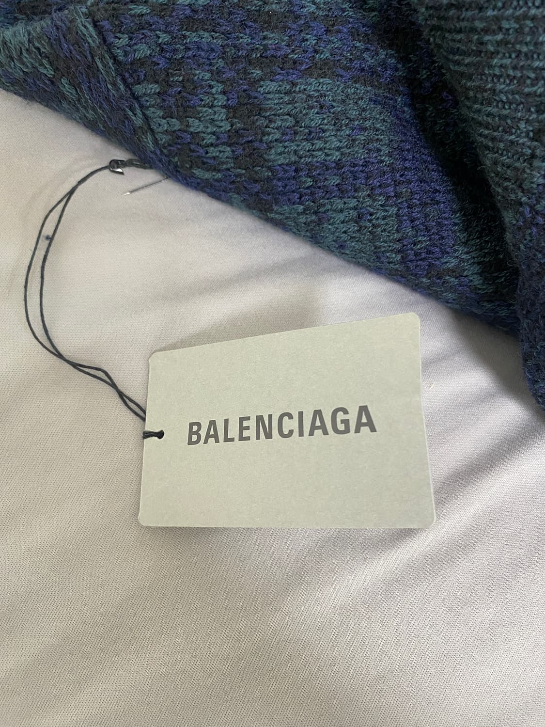 발렌시아가 레이어드 터틀넥 니트 상품이미지10