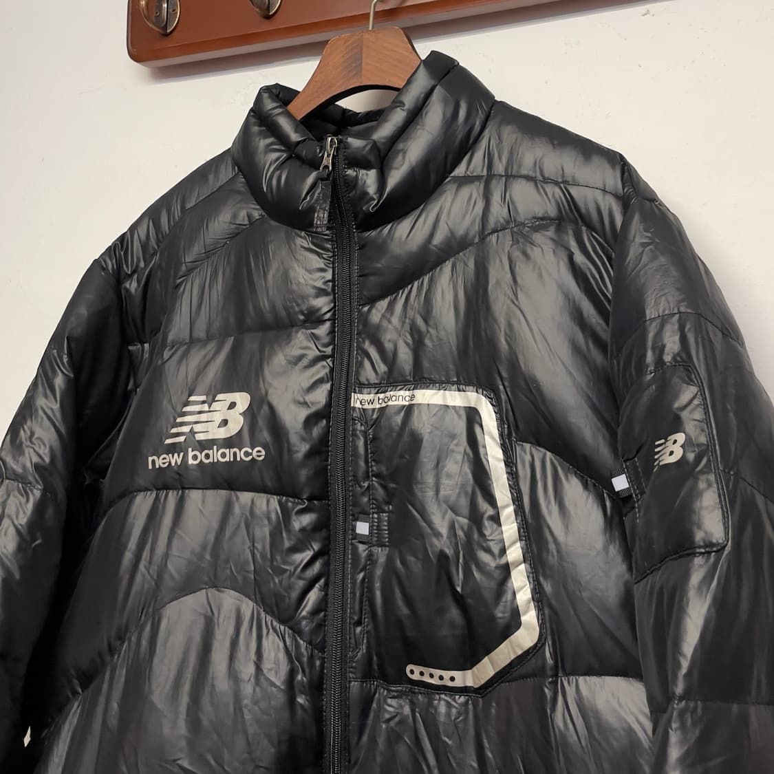 뉴발란스 러닝 덕 다운 블랙 패딩   상품이미지2