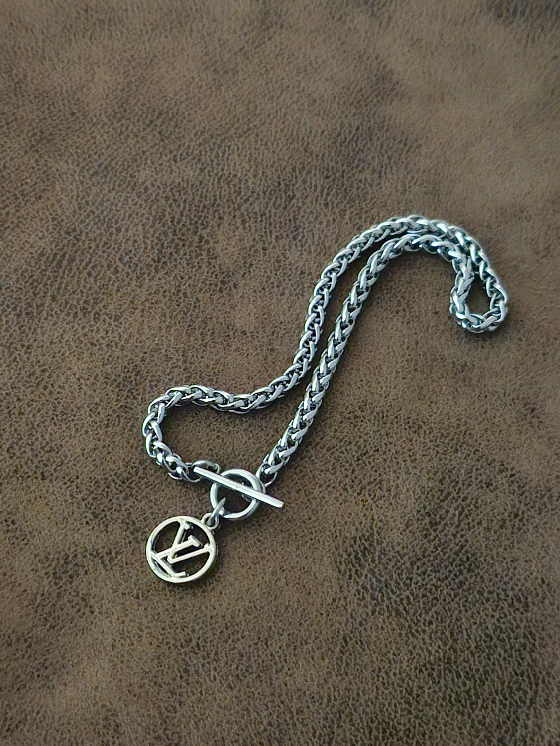 463 루이비통 정품 빈티지 업사이클링 남자 팔찌 남여공용 상품이미지1