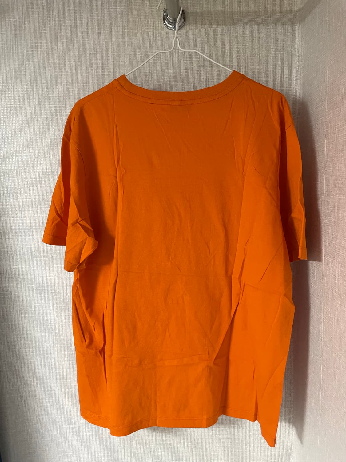 Jw Anderson 반팔티 상품이미지3