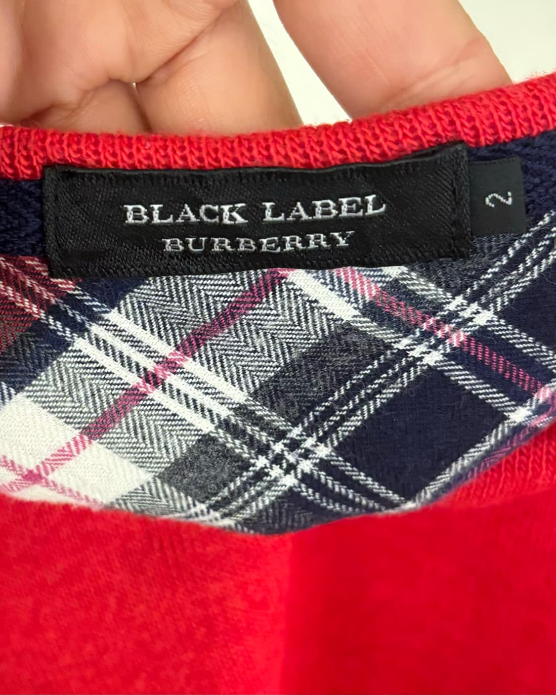버버리 블랙라벨 레드 니트 티셔츠 상품이미지7