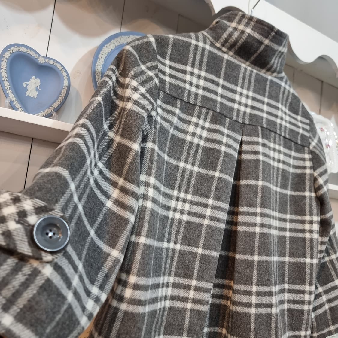 ISSUE(이슈) 울 혼방 그레이 체크 숏 자켓 상품이미지7