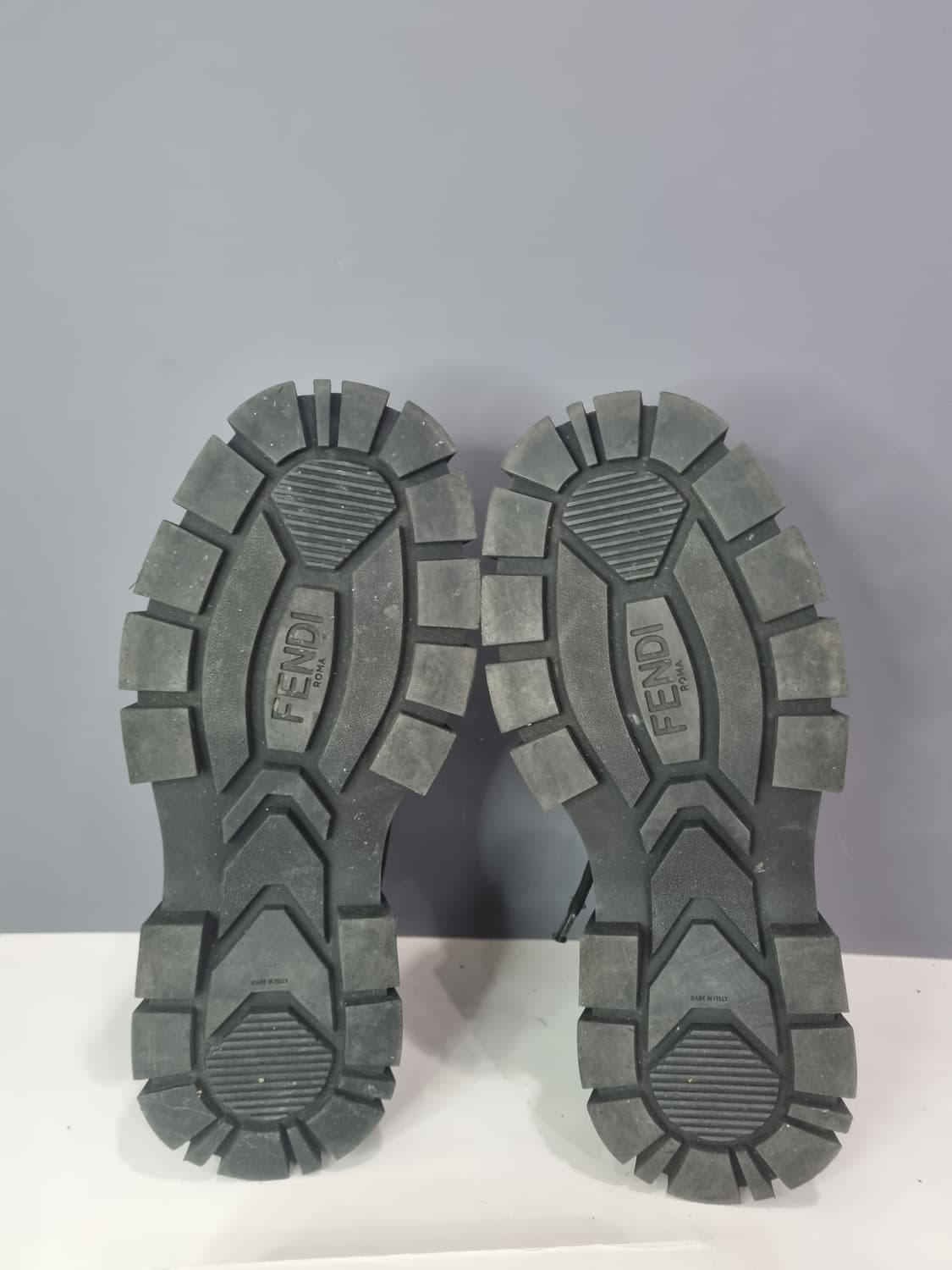 7 펜디 포스 하이 바이커부츠 상품이미지7