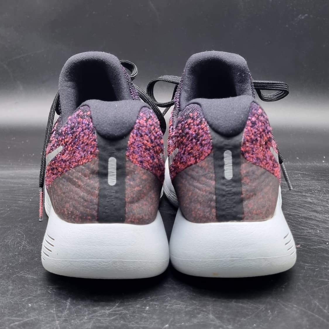 나이키 루나에픽 플라이니트 여성런닝화230 상품이미지4