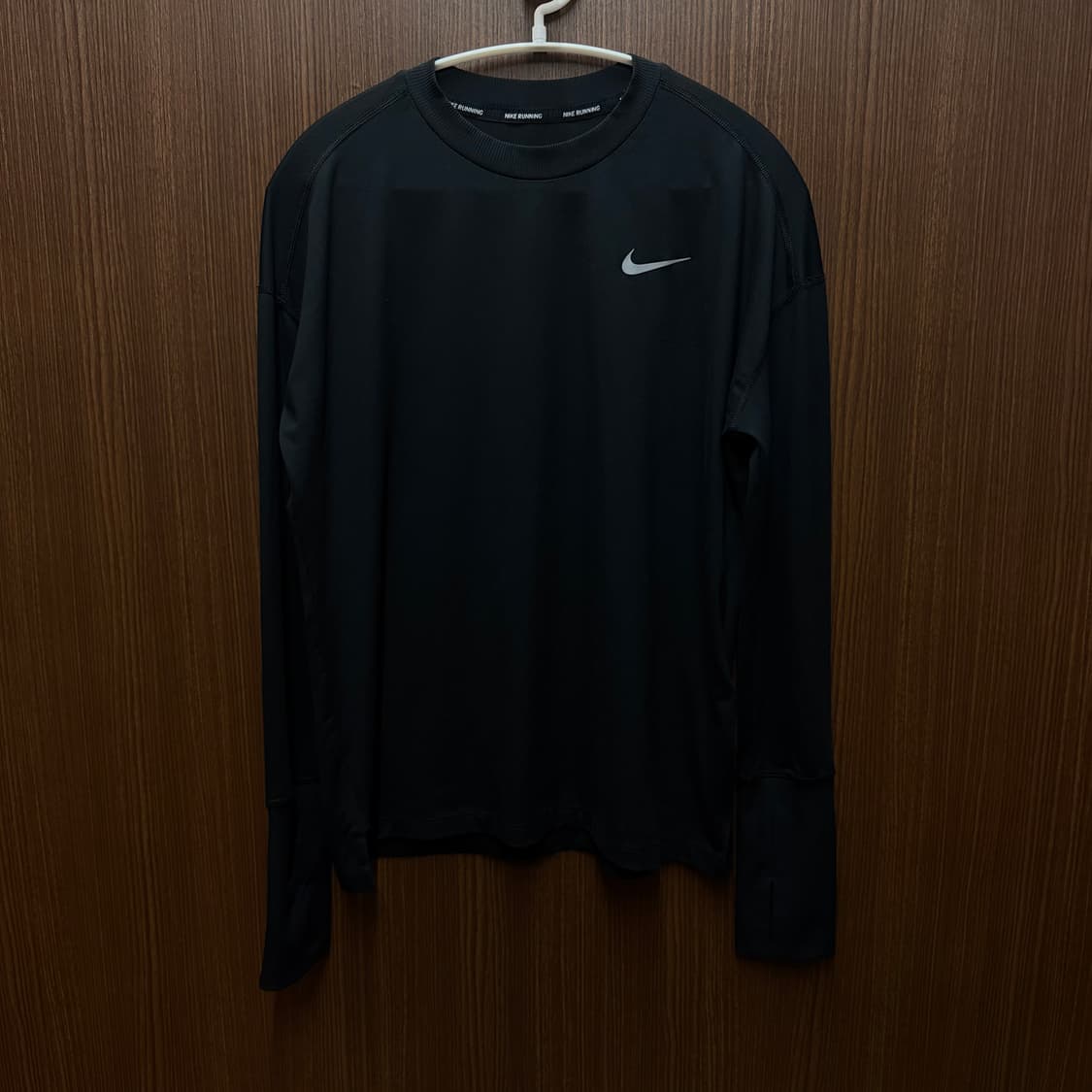 나이키 러닝 드라이핏 긴팔티셔츠  상품이미지1